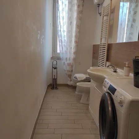 The - Fast Wifi - Free Parking Apartment