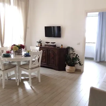 The - Fast Wifi - Free Parking Apartment *